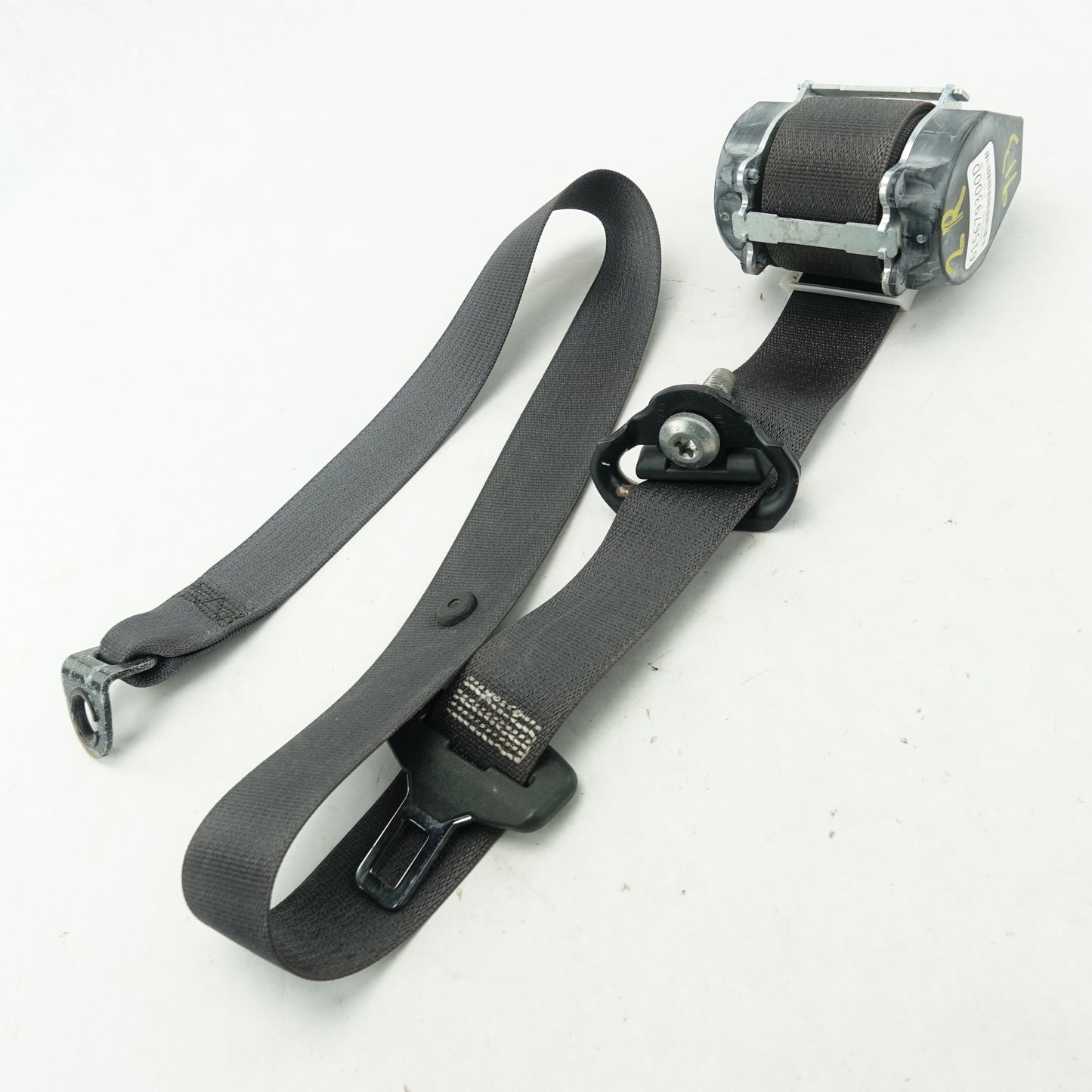 2011 2012 2013 2014 2015 2016 GMC Acadia 2nd Row Right Seat Belt Black