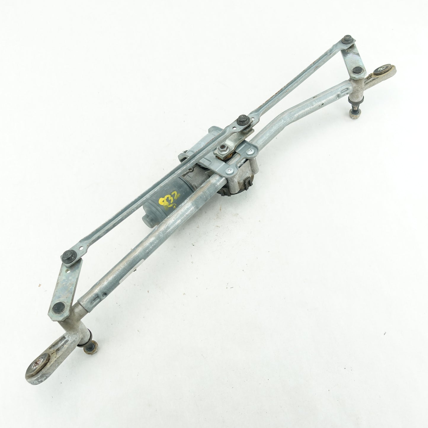 2008 2009 2010 2011 Buick Enclave Windshield Wiper Motor Transmission Front