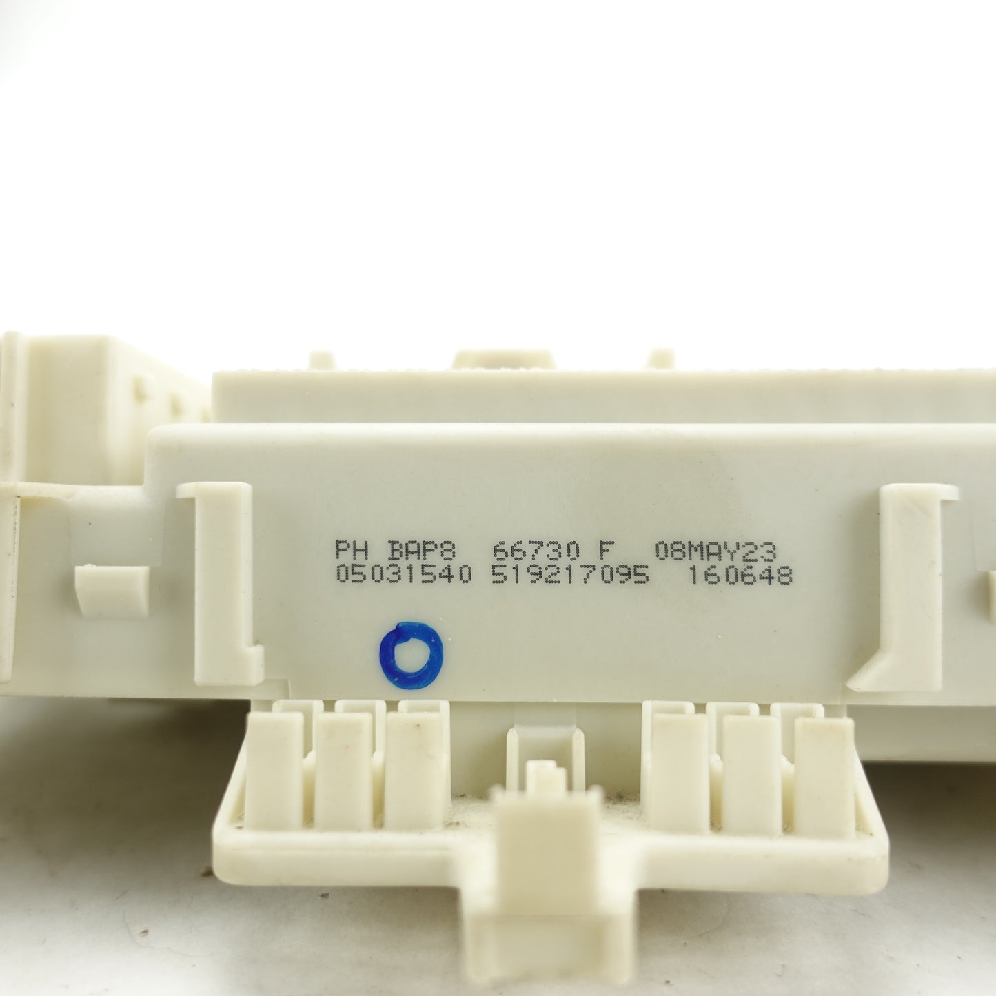 2007 2008 2009 Mazda 3 BCM Body Control Module Fuse Junction Box