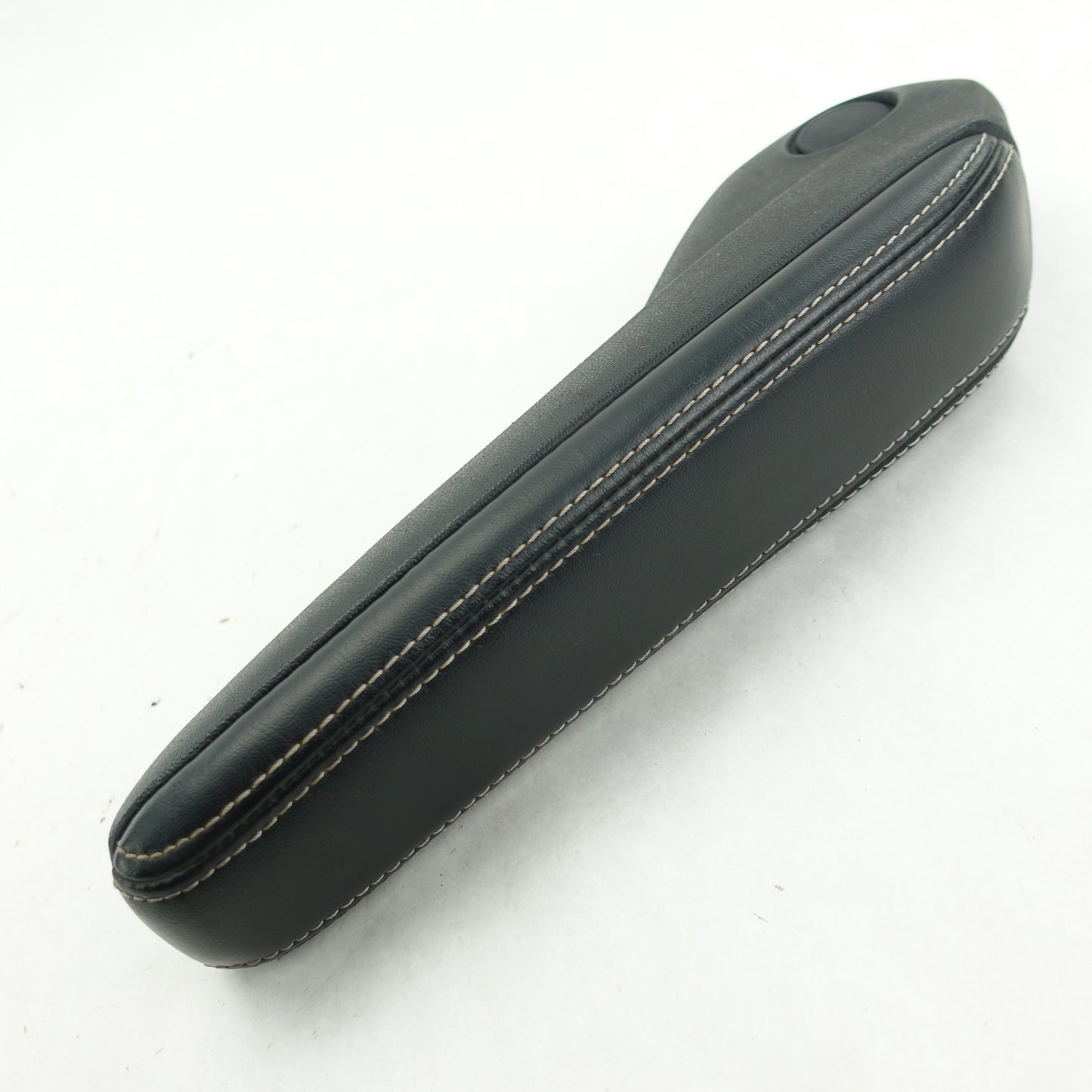 2011 2012 2013 2014 Town & Country Caravan Driver Left Armrest Arm Rest Black