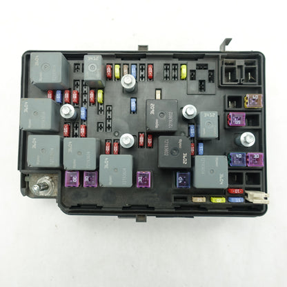 2006 Chevy Cobalt 2.2L 2.4L Engine Fuse Junction Box
