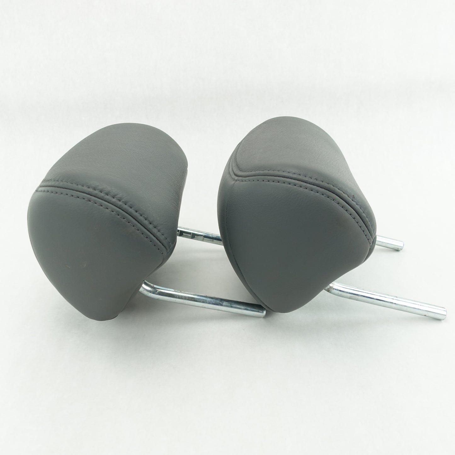 2003 2004 2005 2006 2007 Honda Accord Sedan 4 Door Rear Headrest Head Rest Gray