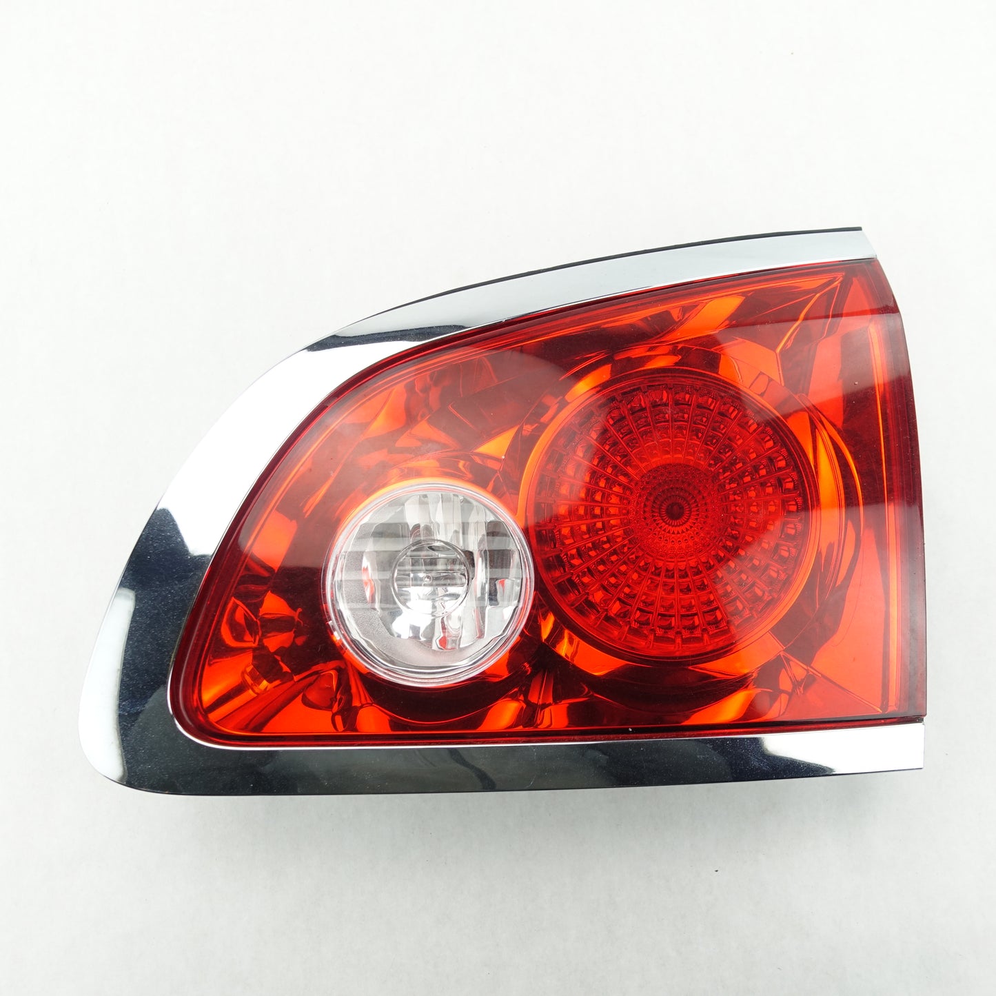 2008 2009 2010 11 Buick Enclave Passenger Right Gate Taillight Tail Light Lamp
