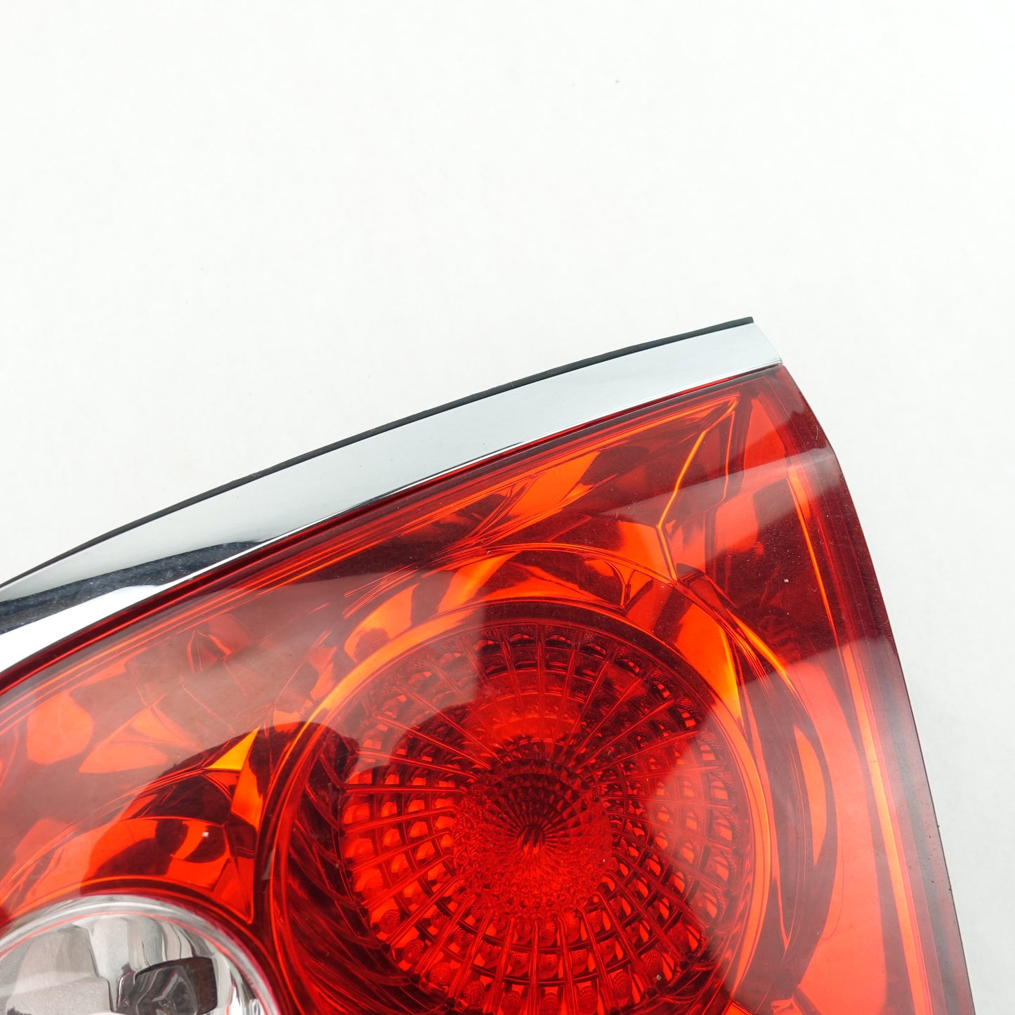 2008 2009 2010 11 Buick Enclave Passenger Right Gate Taillight Tail Light Lamp