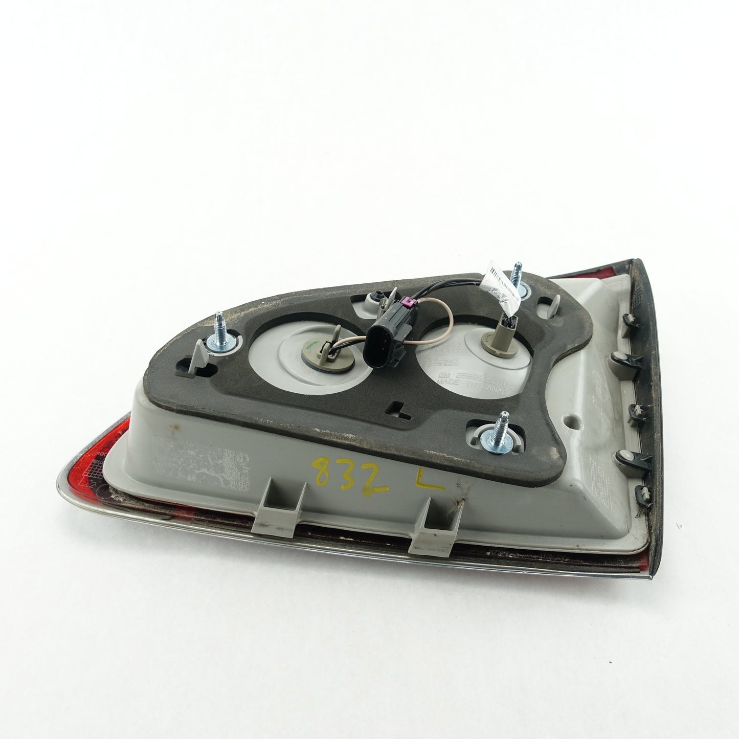 2008 2009 2010 11 Buick Enclave Driver Left Rear Gate Taillight Tail Light Lamp