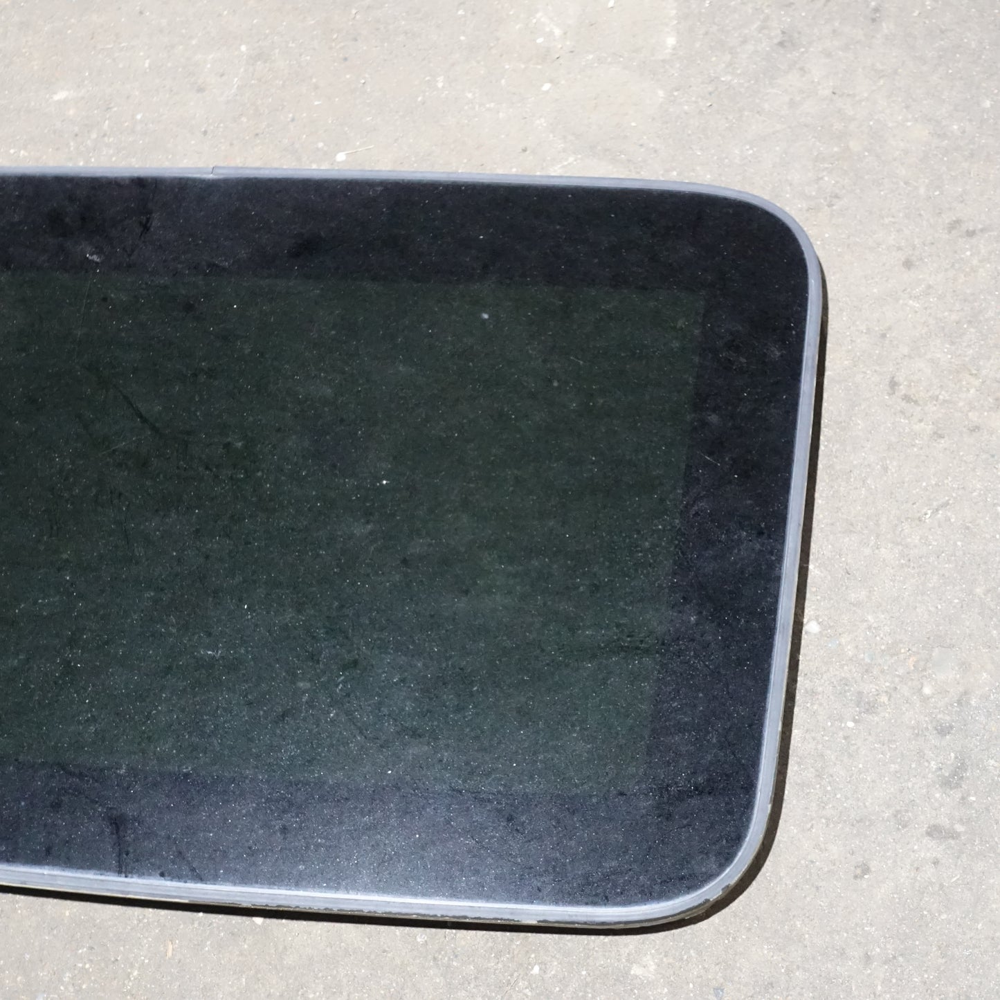 2010 2011 2012 2013 2014 2015 2016 2017 Ford Taurus Sunroof Sun Moon Roof Glass