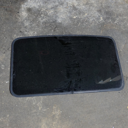 2001 2002 2003 2004 2005 2006 Mazda Tribute Sunroof Sun Moon Roof Glass