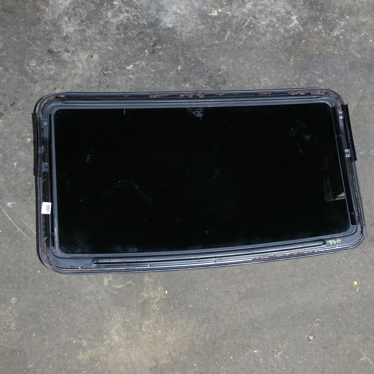 2001 2002 2003 2004 2005 2006 Mazda Tribute Sunroof Sun Moon Roof Glass