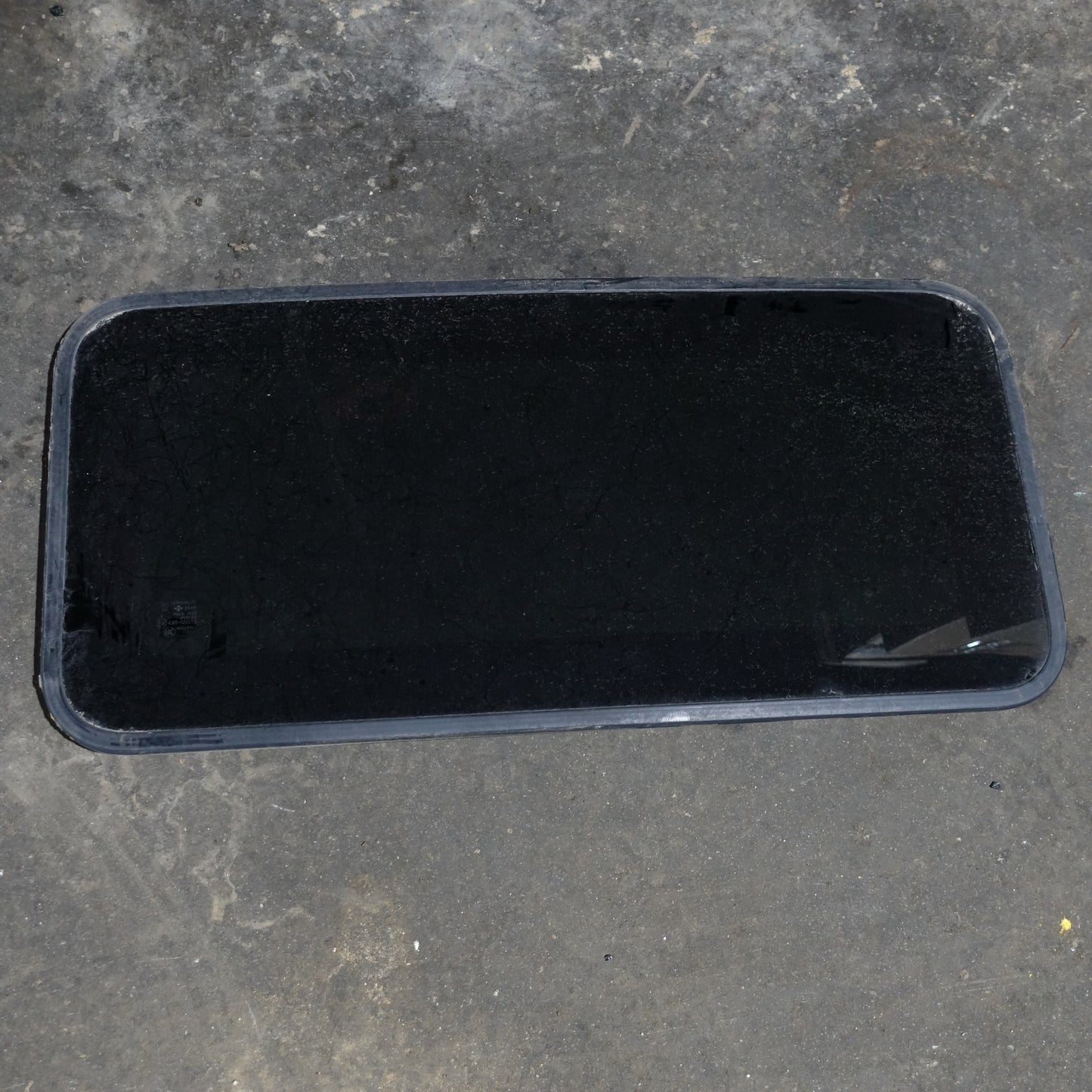 2004 2005 2006 2007 2008 2009 Mazda 3 Sunroof Sun Moon Roof Glass