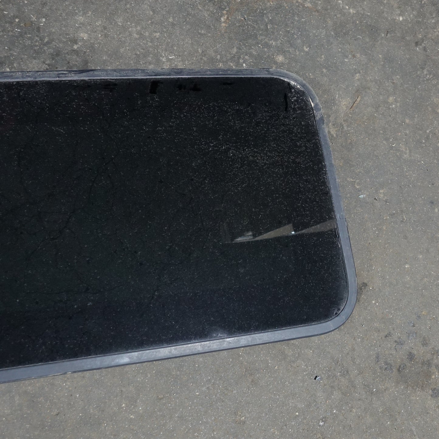 2004 2005 2006 2007 2008 2009 Mazda 3 Sunroof Sun Moon Roof Glass