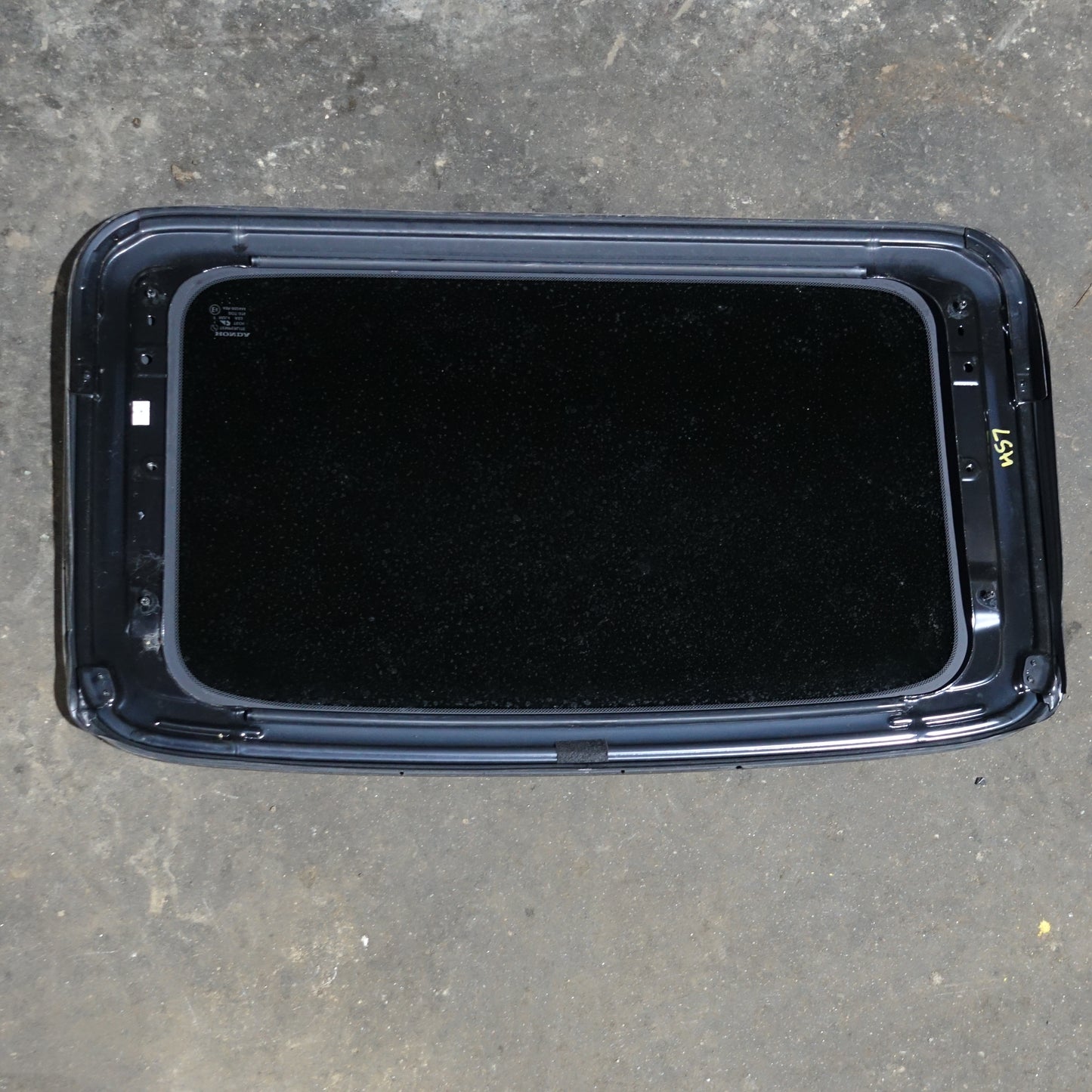 2002 2003 2004 2005 Honda Civic Sedan 4 Door Sunroof Sun Moon Roof Glass