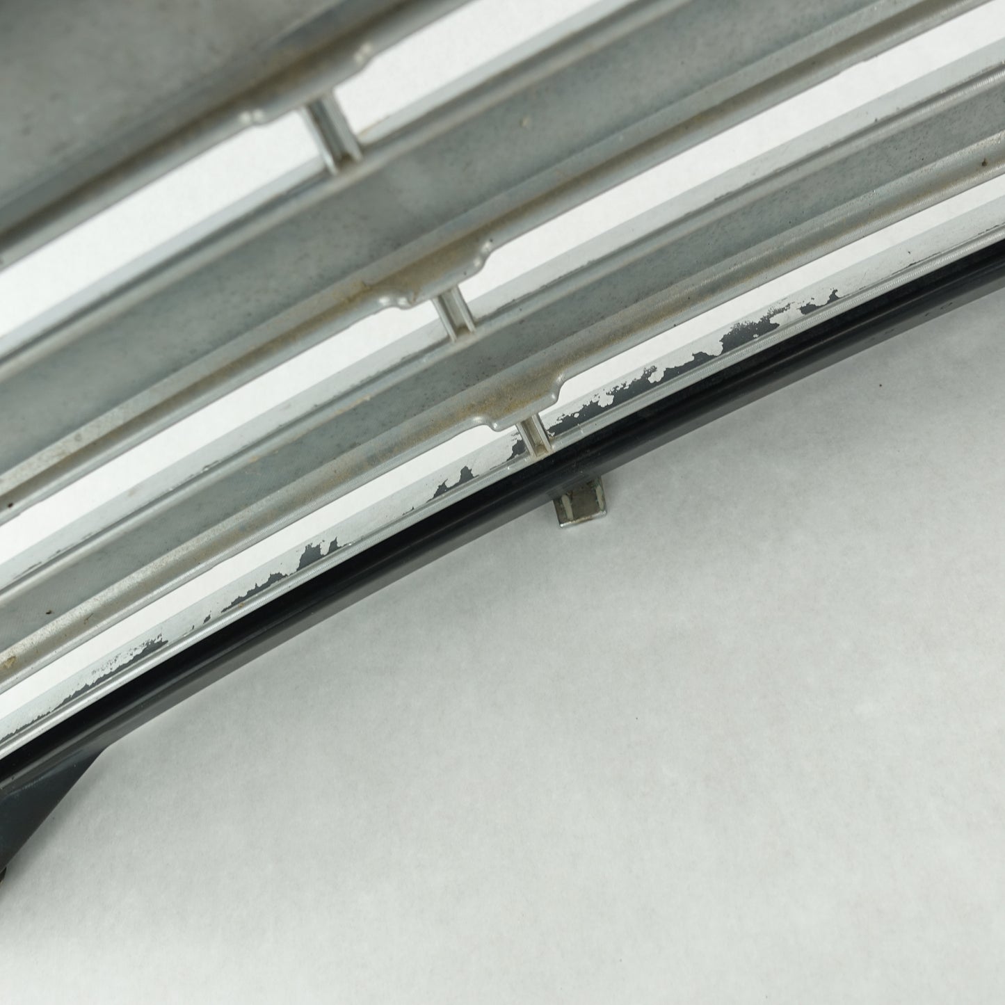 Damage 2006 2007 2008 2009 2010 2011 Chevy HHR Grille Grill