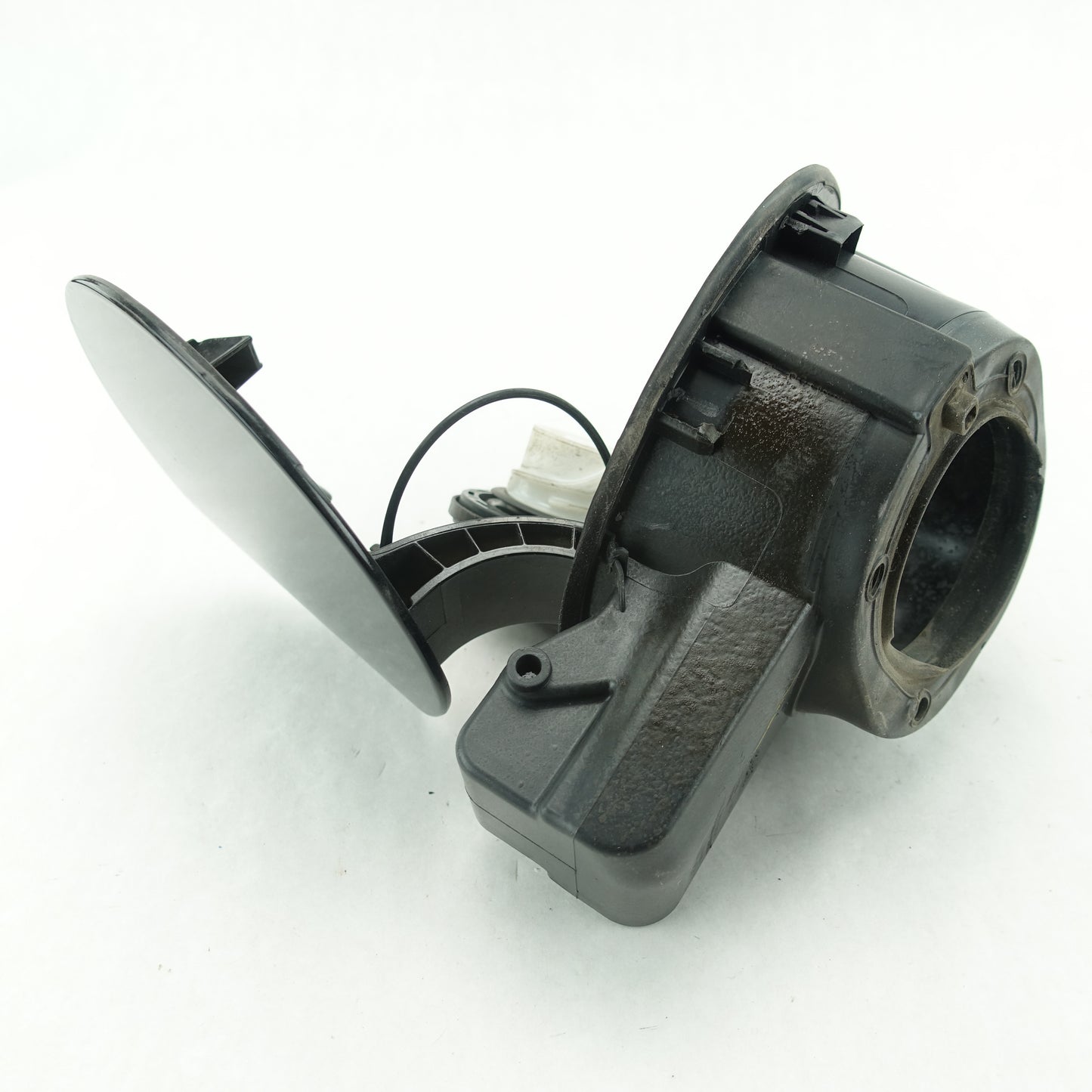 Damage 2016 2017 2018 Hyundai Tucson Fuel Gas Door Lid Cover Black