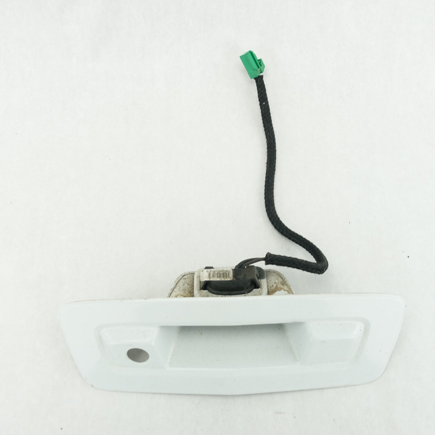 2009 2010 2011 2012 Chevy Traverse Tailgate Lift Gate Hatch Handle Trim