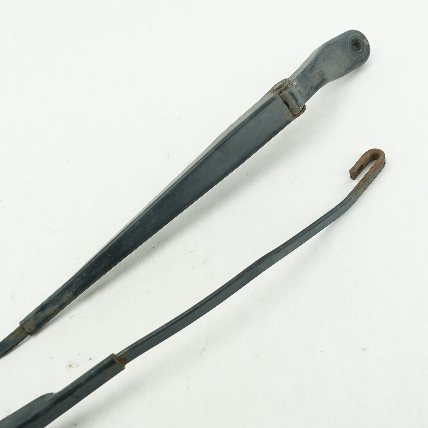 2005 2006 2007 2008 2009 Mazda 3 Windshield Wiper Arm Arms Left Right Front Set