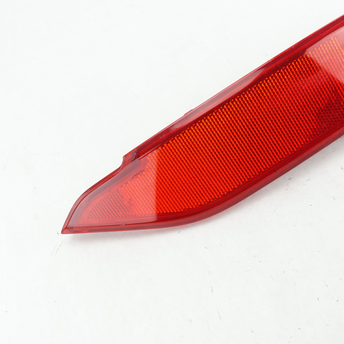 Damage 16 2017 2018 Hyundai Tucson Passenger Right Rear Bumper Marker Reflector