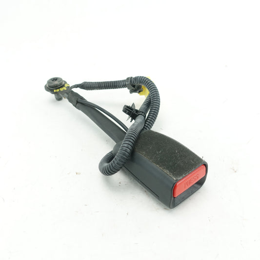 2016 2017 2018 Hyundai Tucson Passenger Right Front Seat Belt Buckle Black