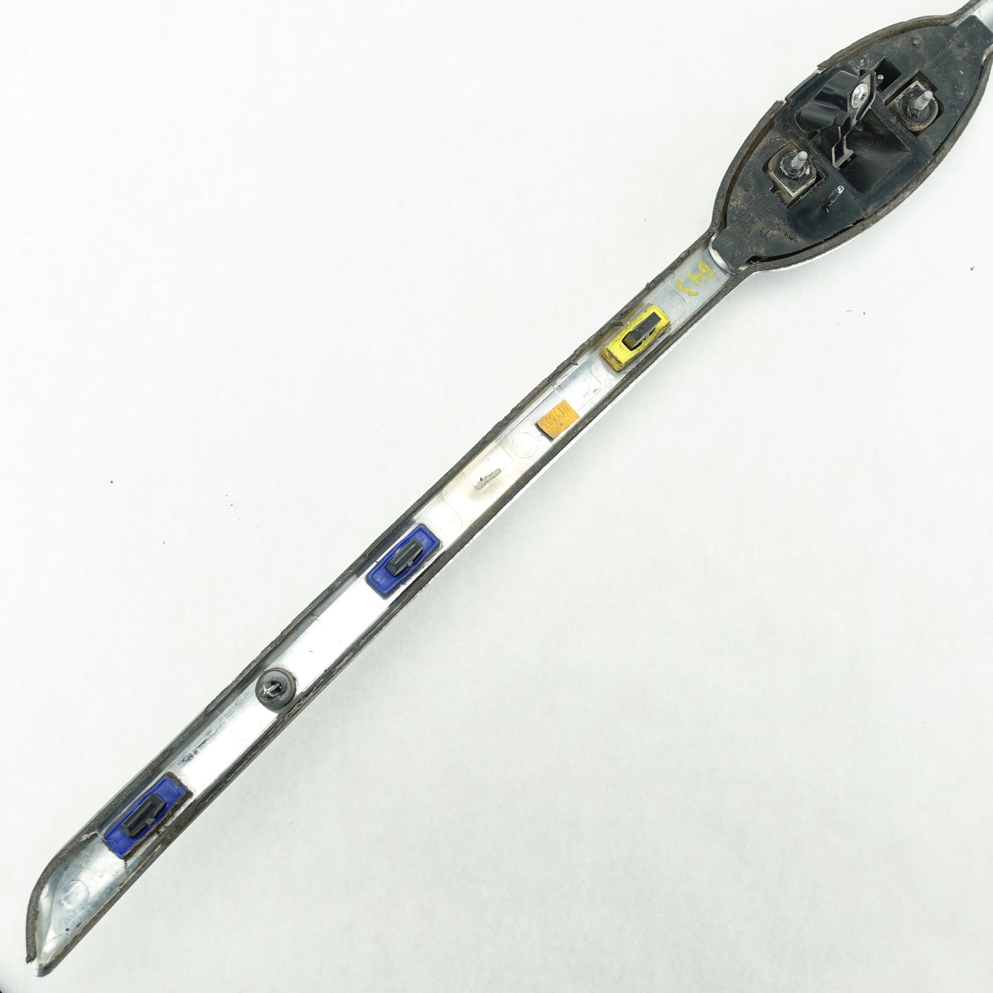 2010 2011 12 Ford Taurus Trunk Lid Trim Bezel Logo Emblem Chrome Strip (scratch)