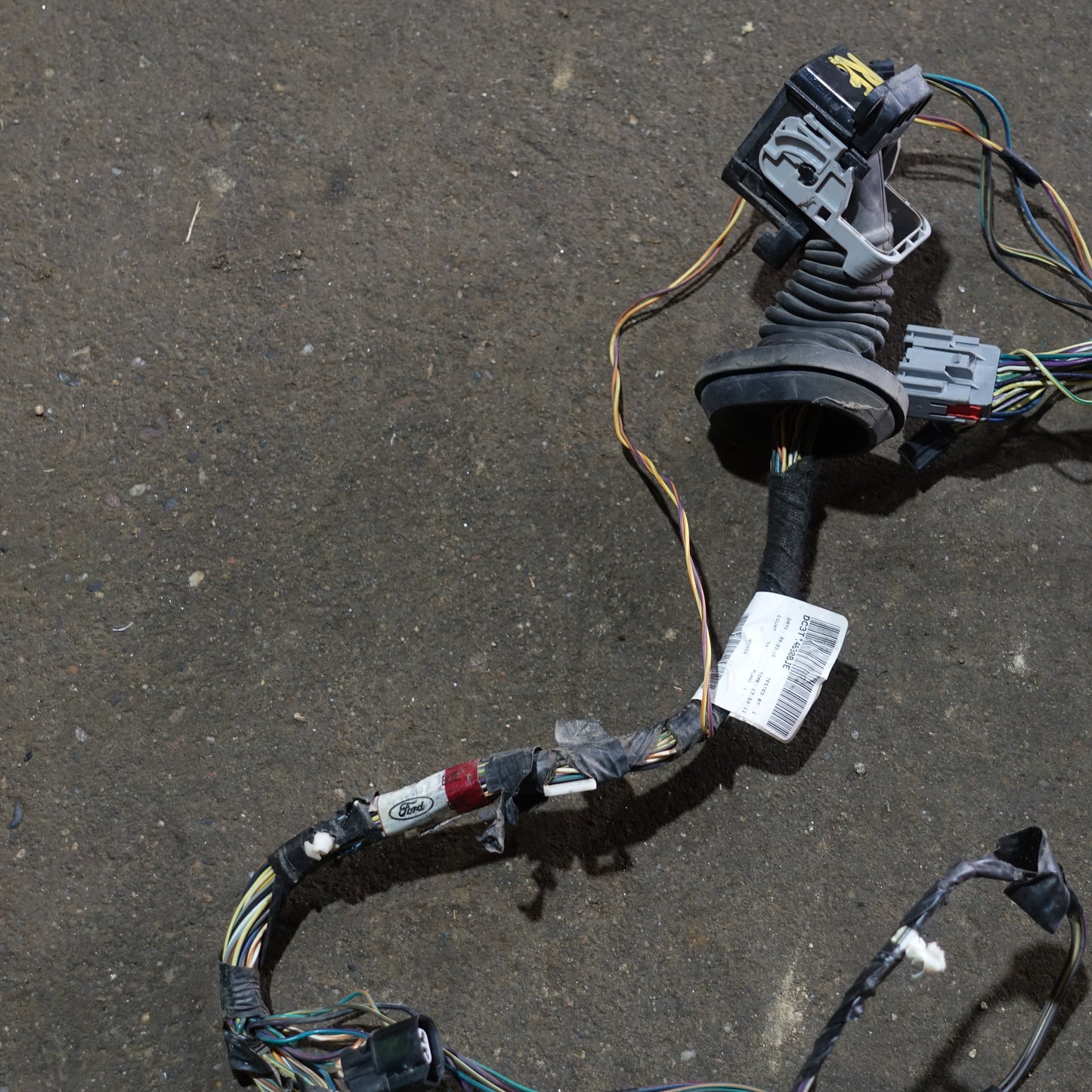 2013 2014 2015 2016 Ford F250 F350 Passenger Right Front Door Wire Harness