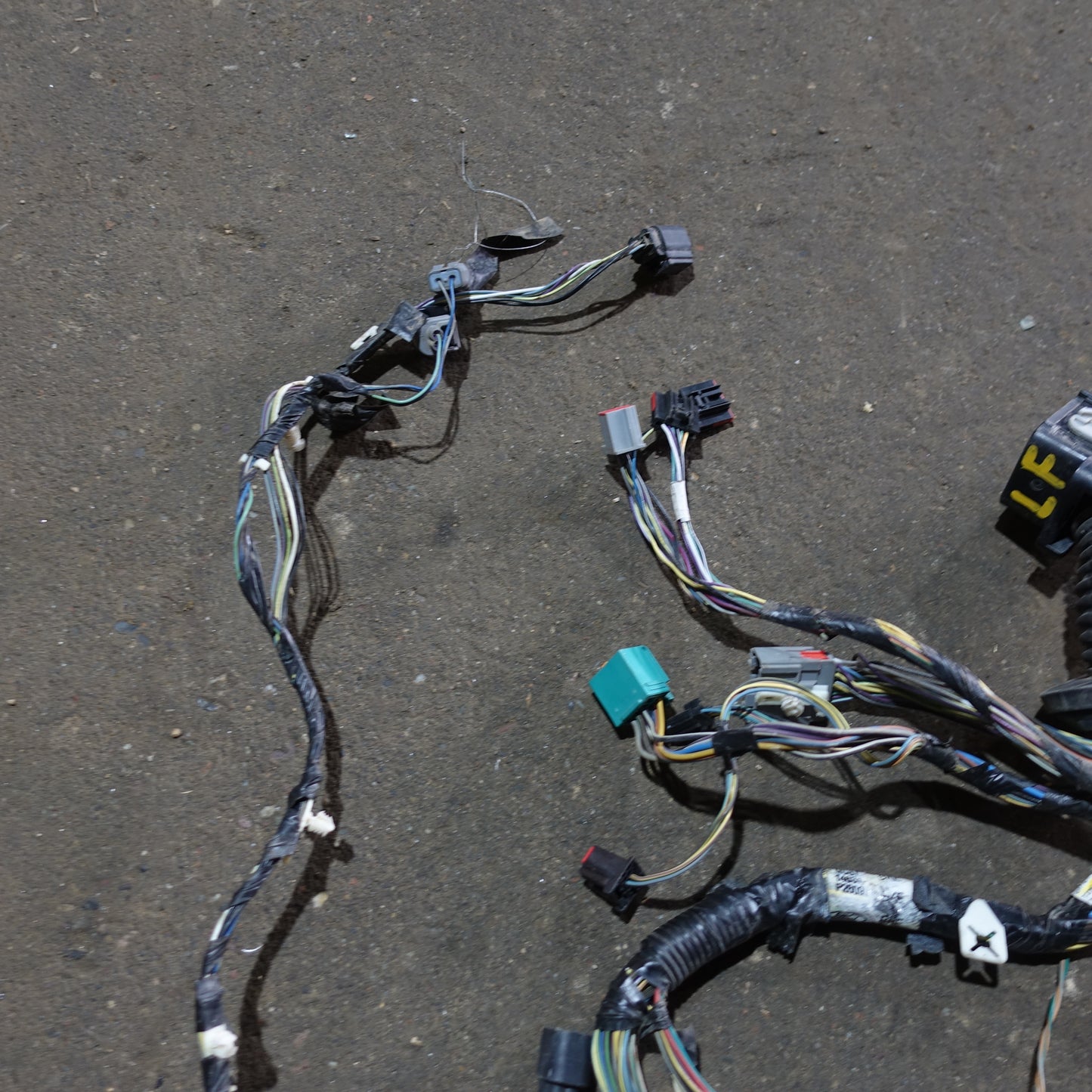 2013 2014 2015 2016 Ford F250 F350 Driver Left Front Door Wire Harness Damage