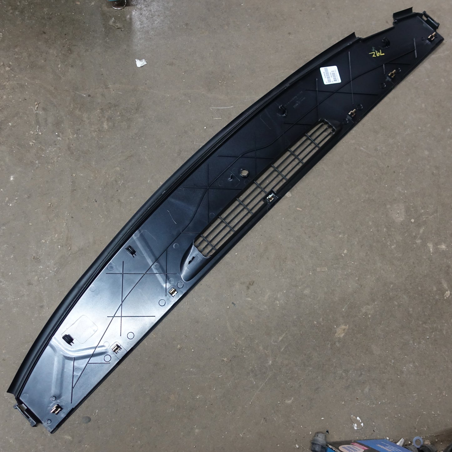 2008 2009 2010 2011 2012 Silverado Sierra Dash Defrost Vent Trim Panel Black OEM