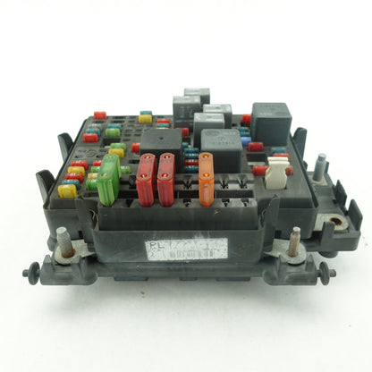 2000 2001 2002 Silverado Sierra Engine Fuse Junction Box