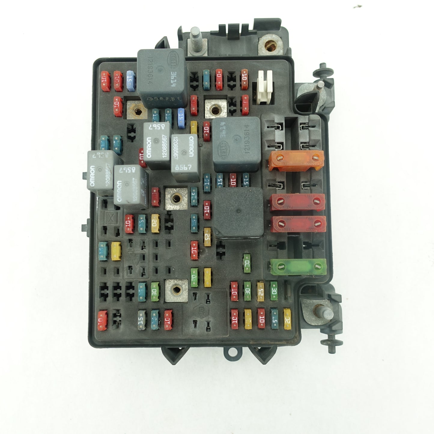 2000 2001 2002 Silverado Sierra Engine Fuse Junction Box