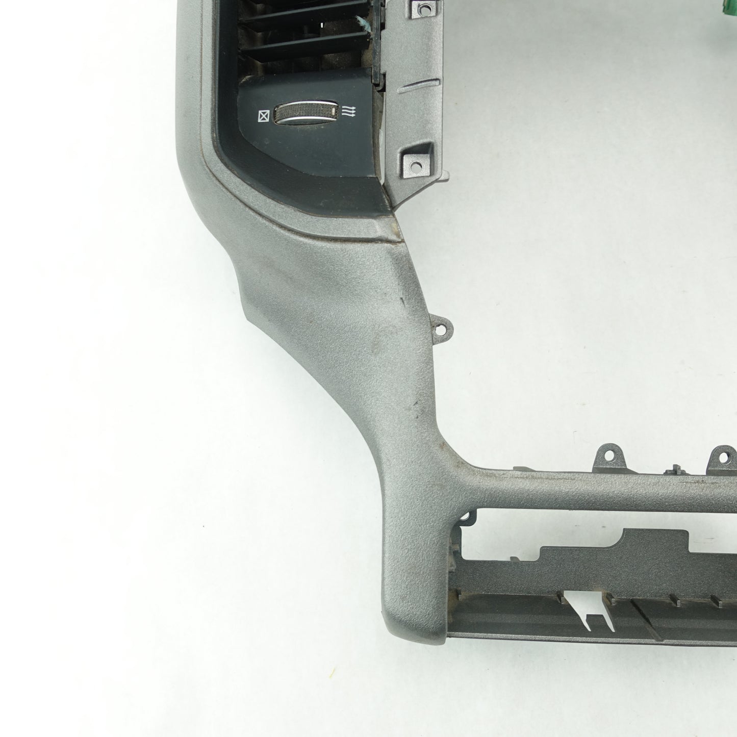 Damage 2019 2020 2021 2022 2023 Ram 1500 2500 3500 Center Dash Radio Vent Trim Bezel