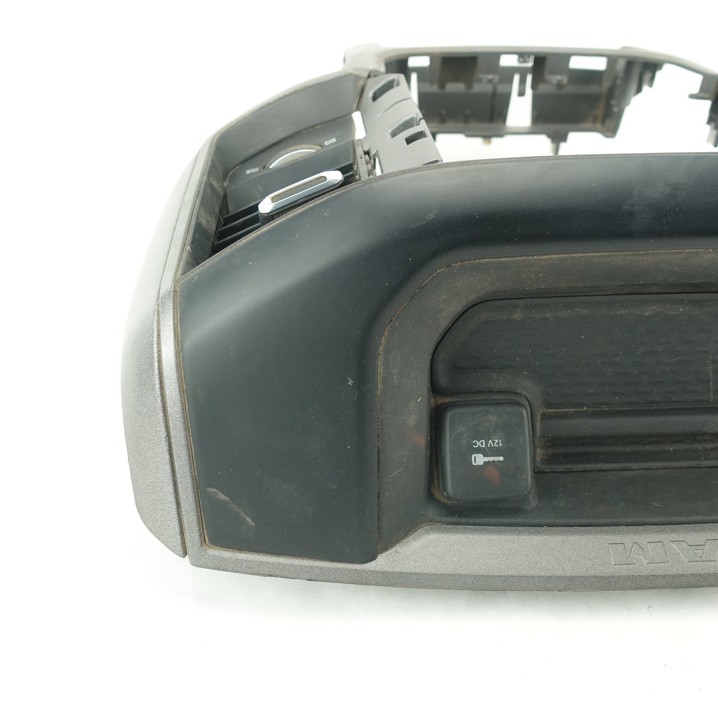 Damage 2019 2020 2021 2022 2023 Ram 1500 2500 3500 Center Dash Radio Vent Trim Bezel