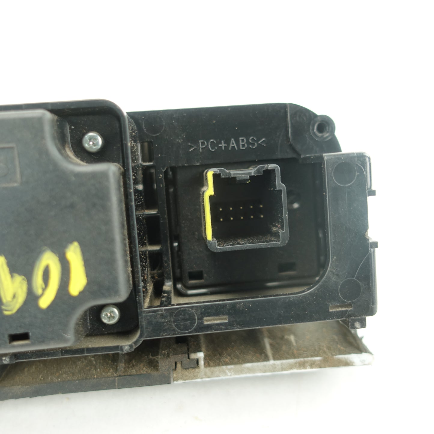 Damage 20 2021 2022 Ram 2500 3500 Trailer Brake Tow/Haul Traction Control Switch