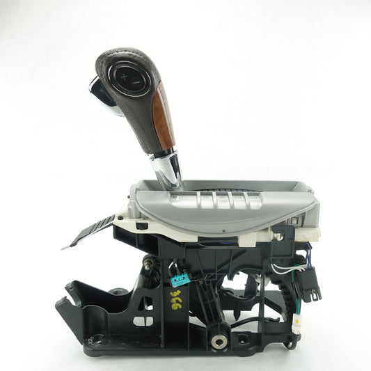 Damage 2008 2009 2010 2011 2012 Buick Enclave Shifter Shift Gear Lever Selector