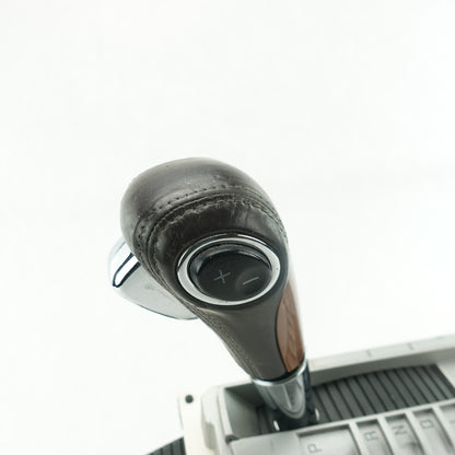 Damage 2008 2009 2010 2011 2012 Buick Enclave Shifter Shift Gear Lever Selector