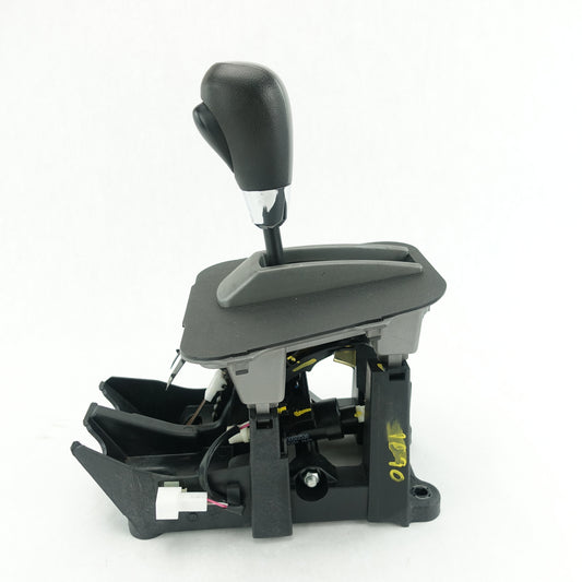 2007 2008 2009 Pontiac Torrent Shifter Shift Lever Gear Selector