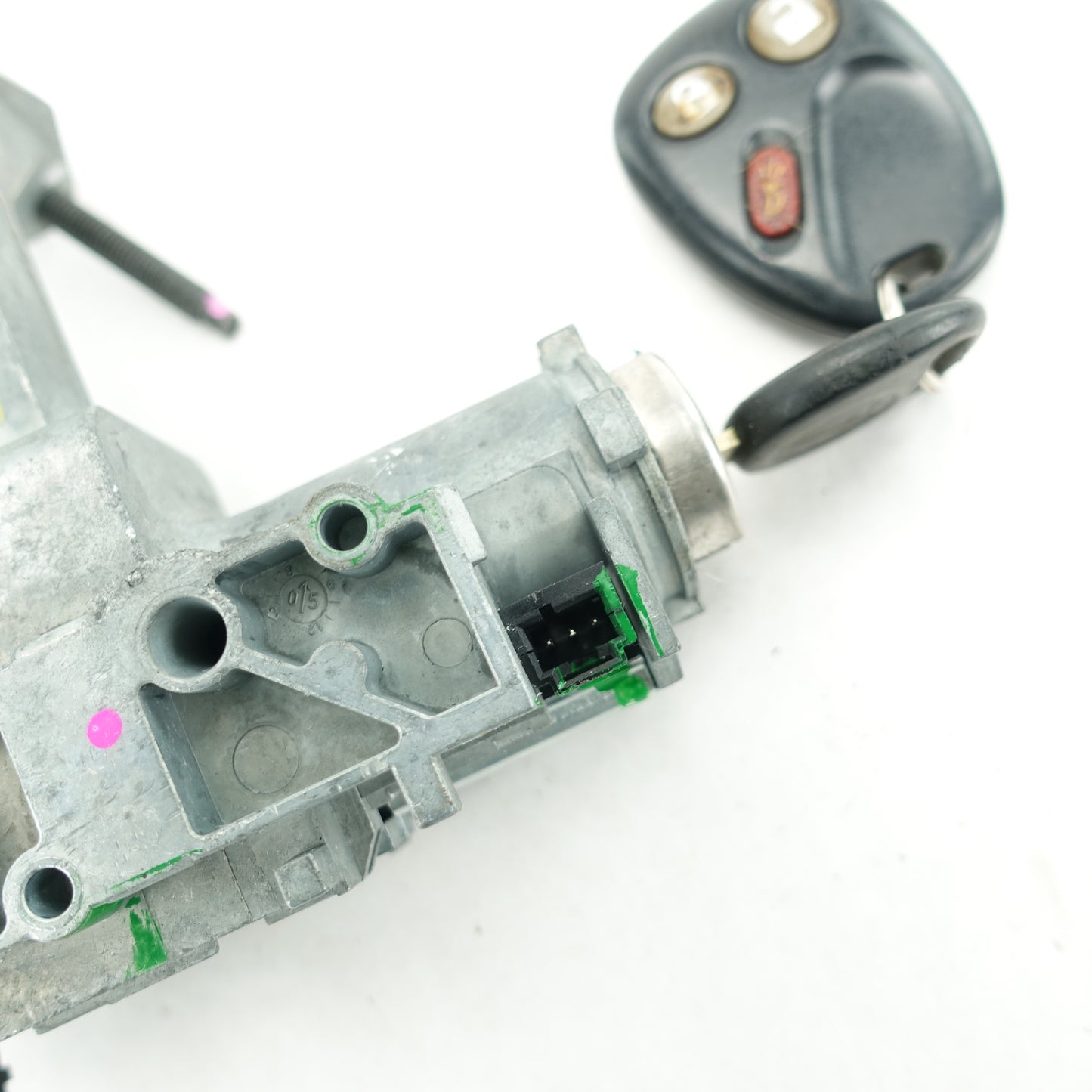 2006 Pontiac Torrent Ignition Switch With Key