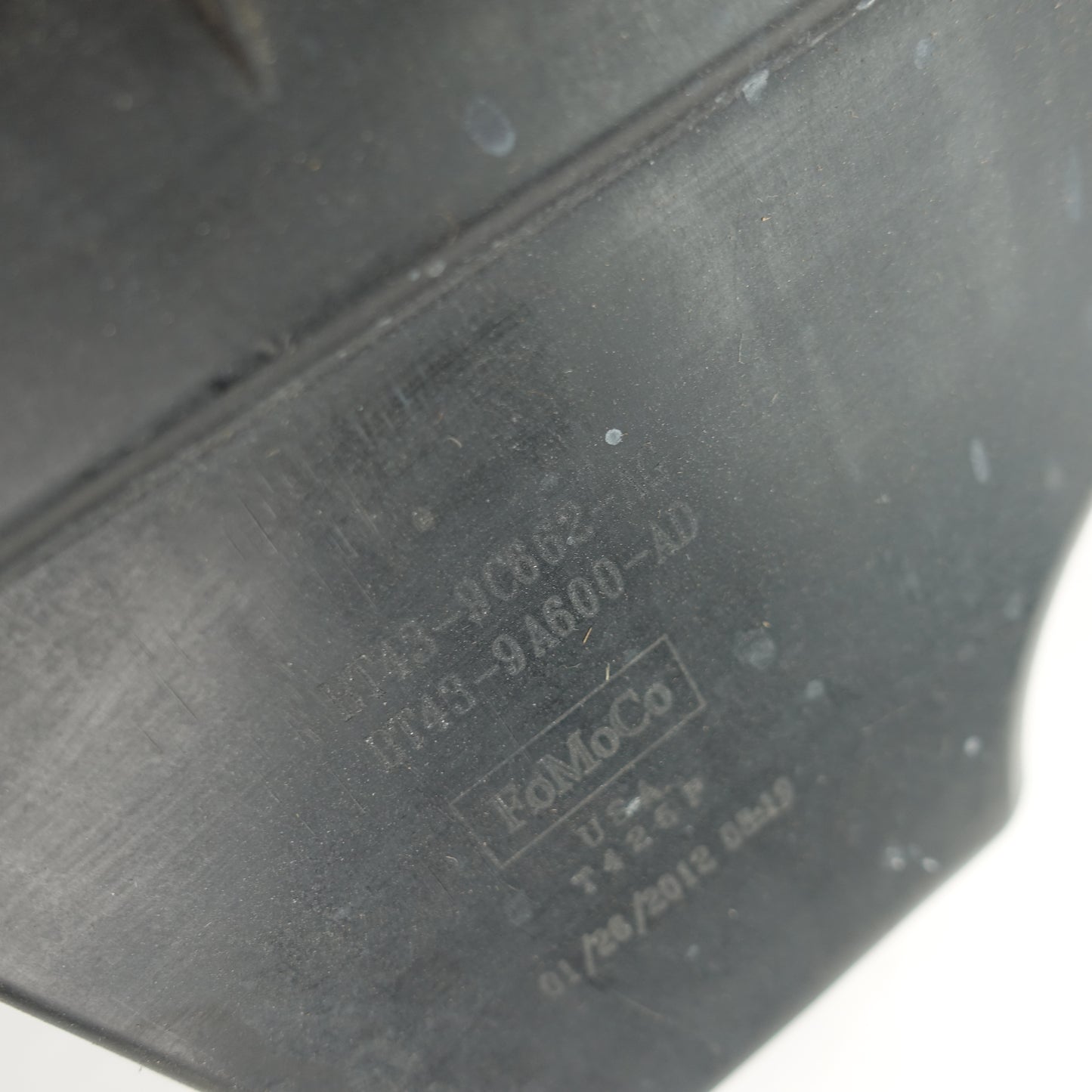 2011 2012 2013 2014 Ford Edge Air Cleaner Box 3.5L 3.7L