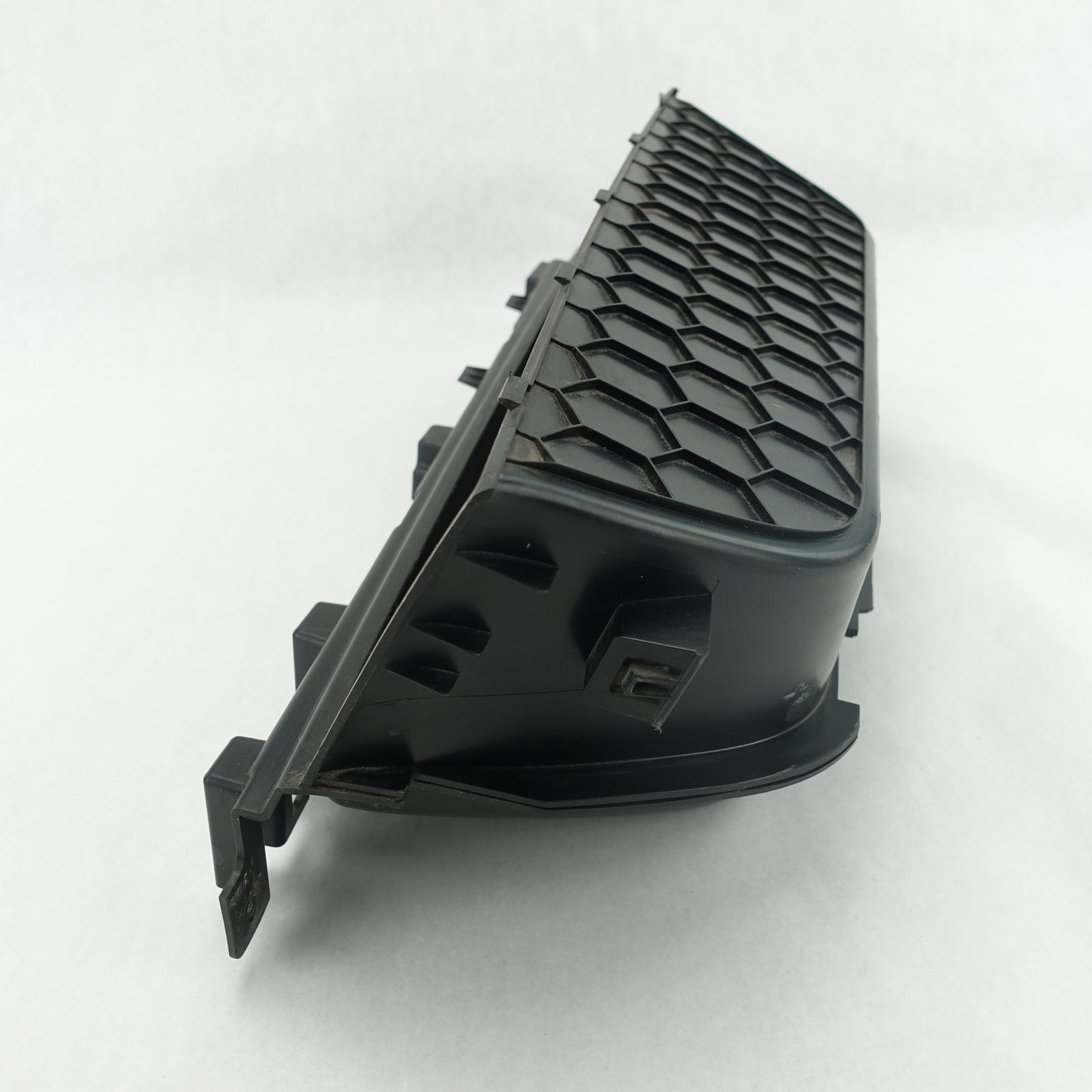 2019 2020 2021 2022 2023 2024 Ram 2500 3500 Passenger Right Upper Dash Bin Cubby