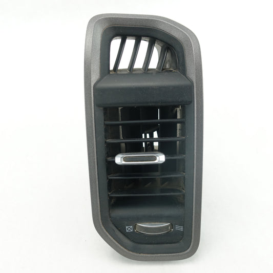 2019 2020 2021 2022 2023 Ram 2500 3500 Passenger Right Dash Vent