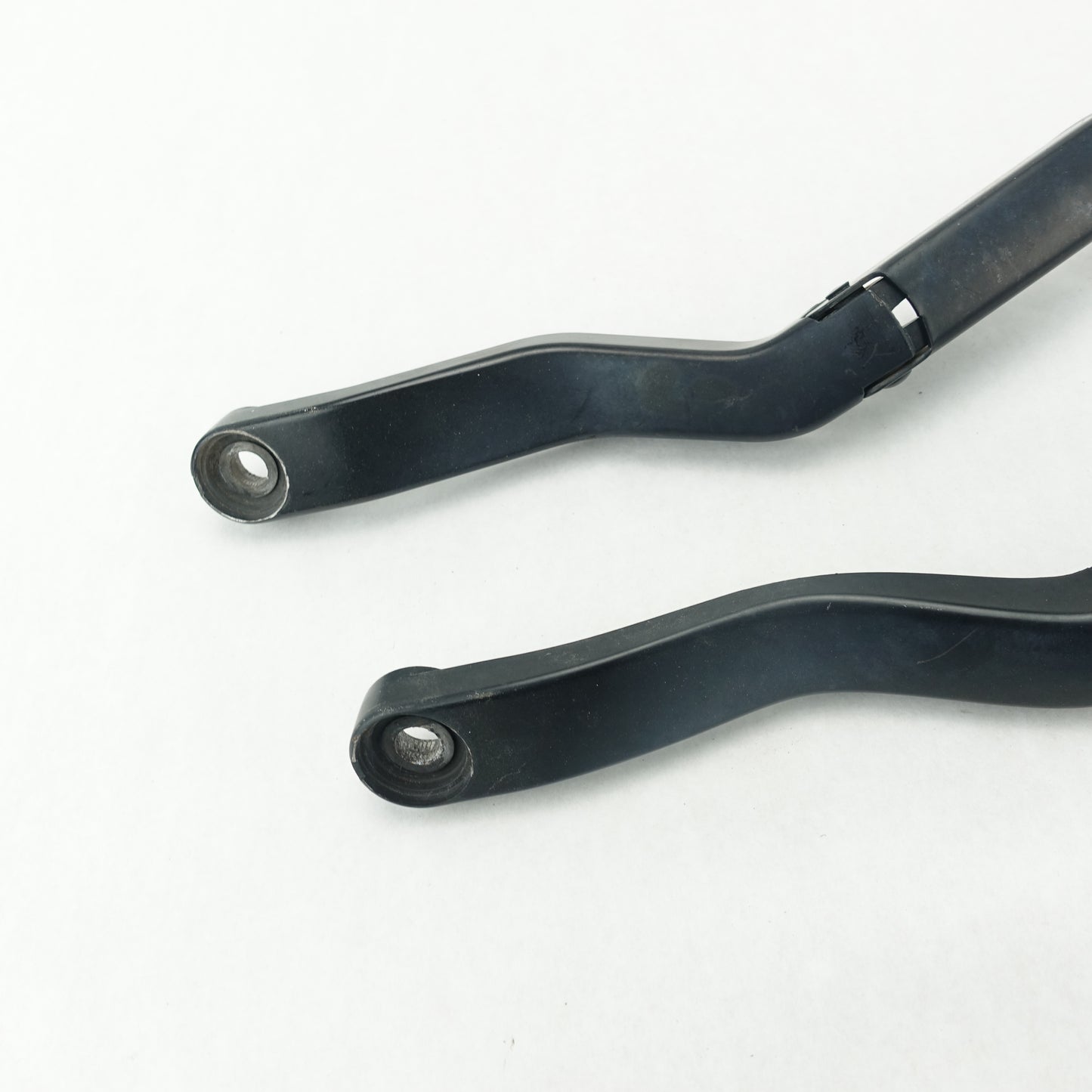 2019 2020 2021 2022 2023 Dodge Ram 1500 2500 3500 Windshield Wiper Arm Arms Left Right Set
