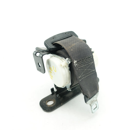 2015 2016 2017 2018 2019 2020 Ram 3500 Regular Cab Front Center Seat Belt Black