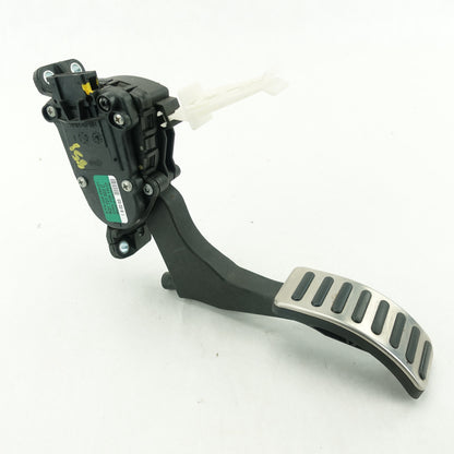 2000 2001 2002 2003 2004 2005 2006 Audi TT Gas Throttle Accelerator Pedal