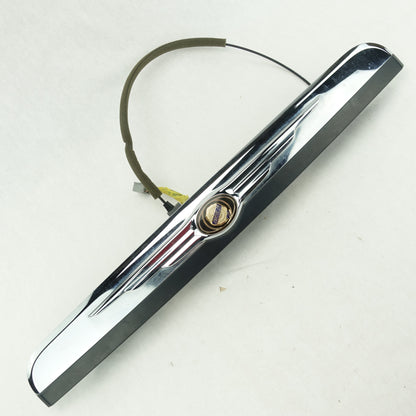 2008 2009 2010 Chrysler Town & Country Tailgate Tail Gate Hatch Handle Emblem