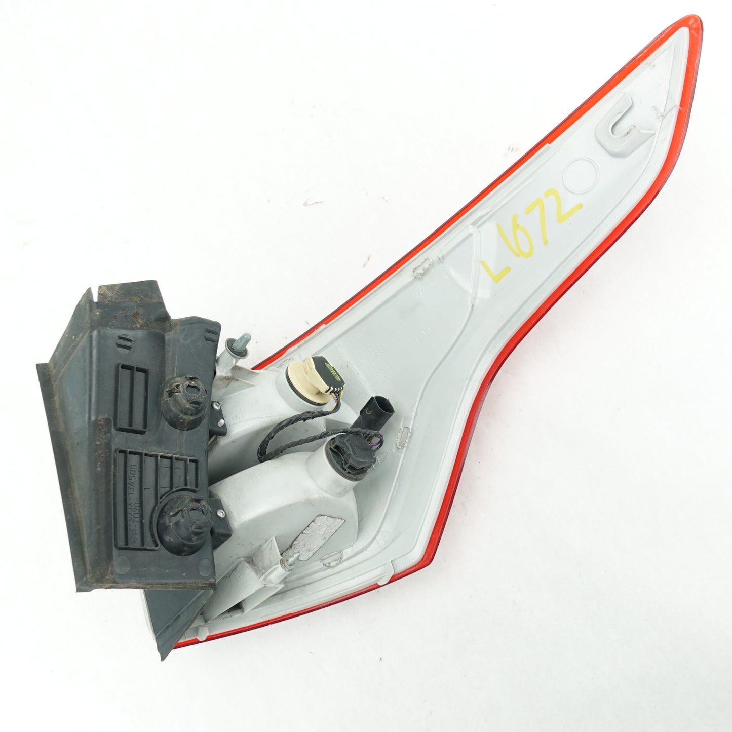 2013 2014 2015 2016 Ford Escape Driver Left Rear Taillight Tail Light Lamp