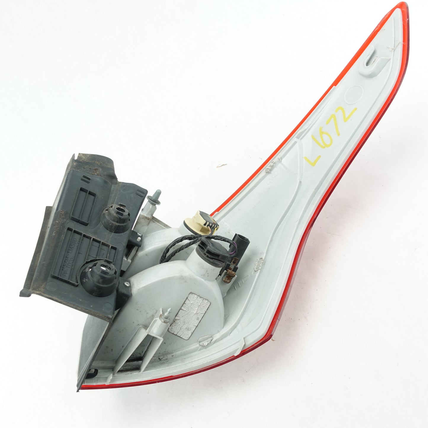 2013 2014 2015 2016 Ford Escape Driver Left Rear Taillight Tail Light Lamp