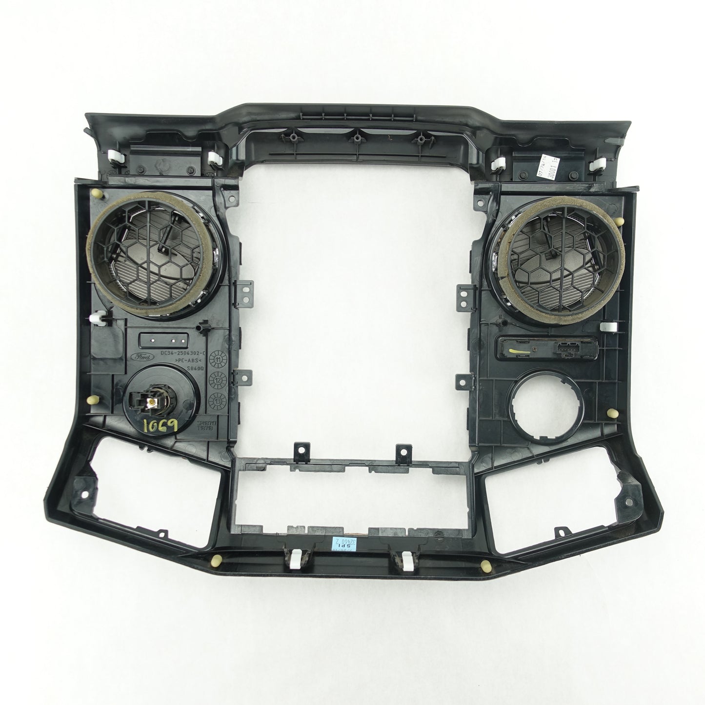 2013 2014 2015 2016 Ford F250 F350 Radio Bezel Trim Center Dash Vent