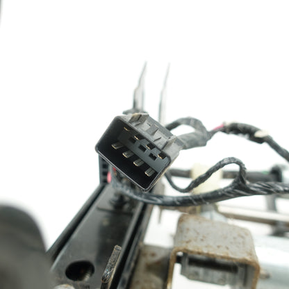 2006 Pontiac Torrent Driver Front Seat Track Base Power