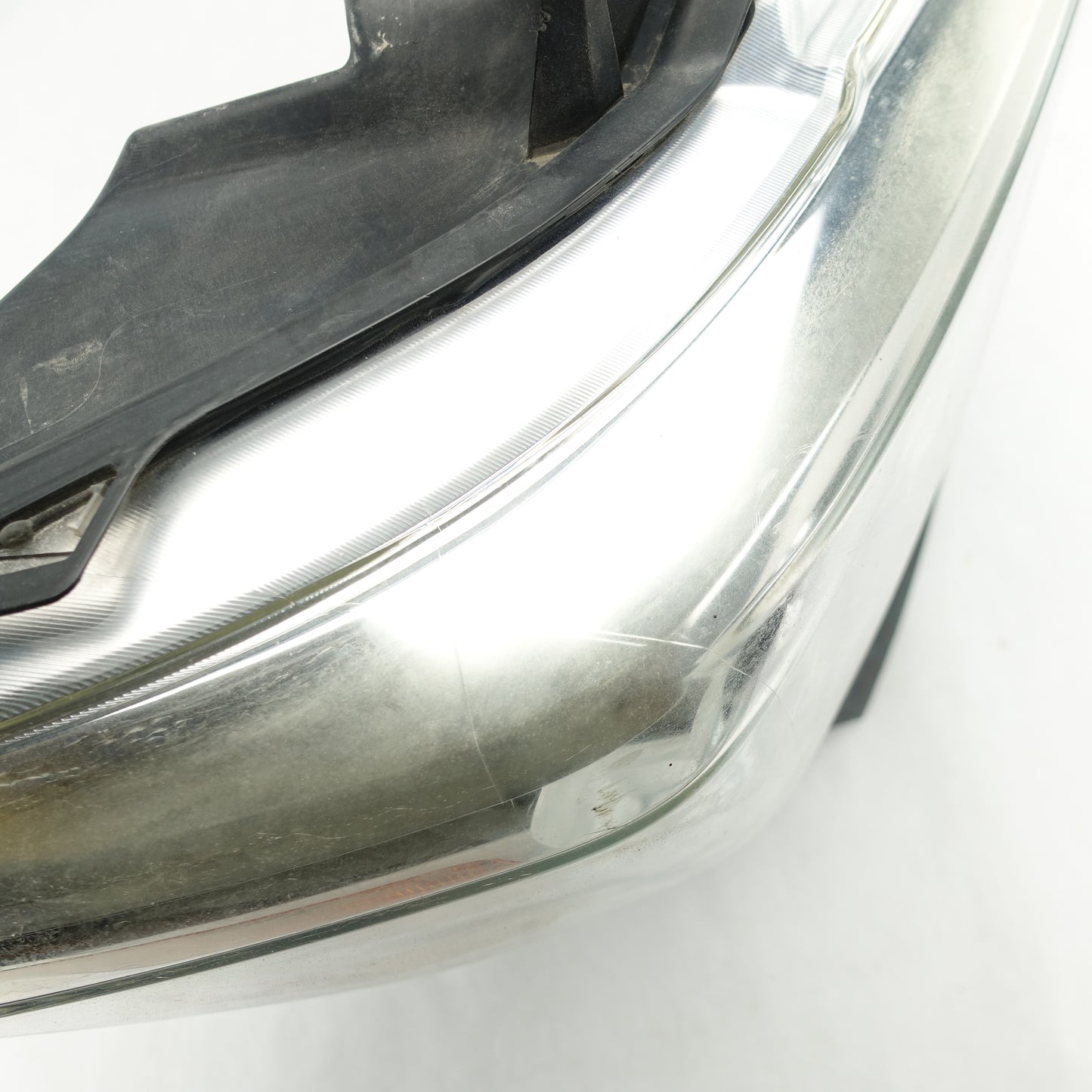 2016 2017 2018 2019 Titan XD Passenger Right Headlight Head Light Lamp LED