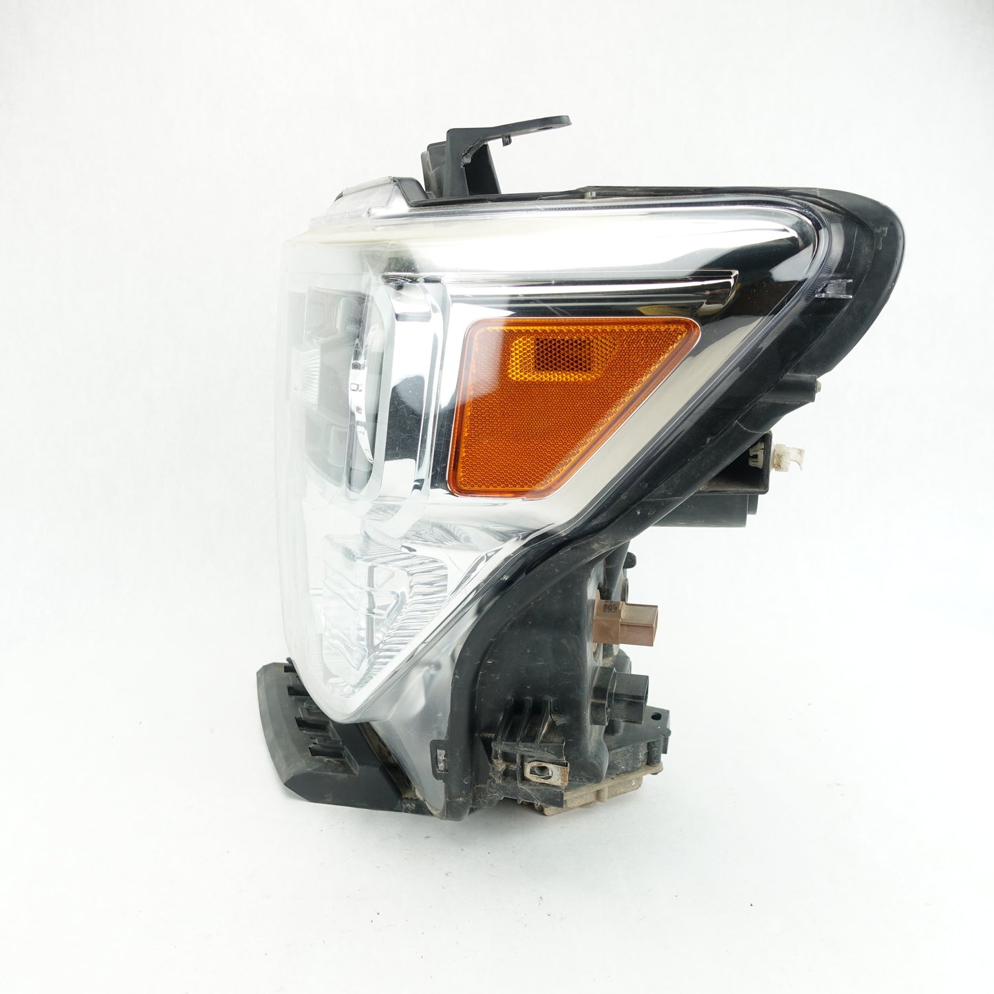 2016 2017 2018 2019 Titan XD Driver Left Headlight Head Light Lamp LED