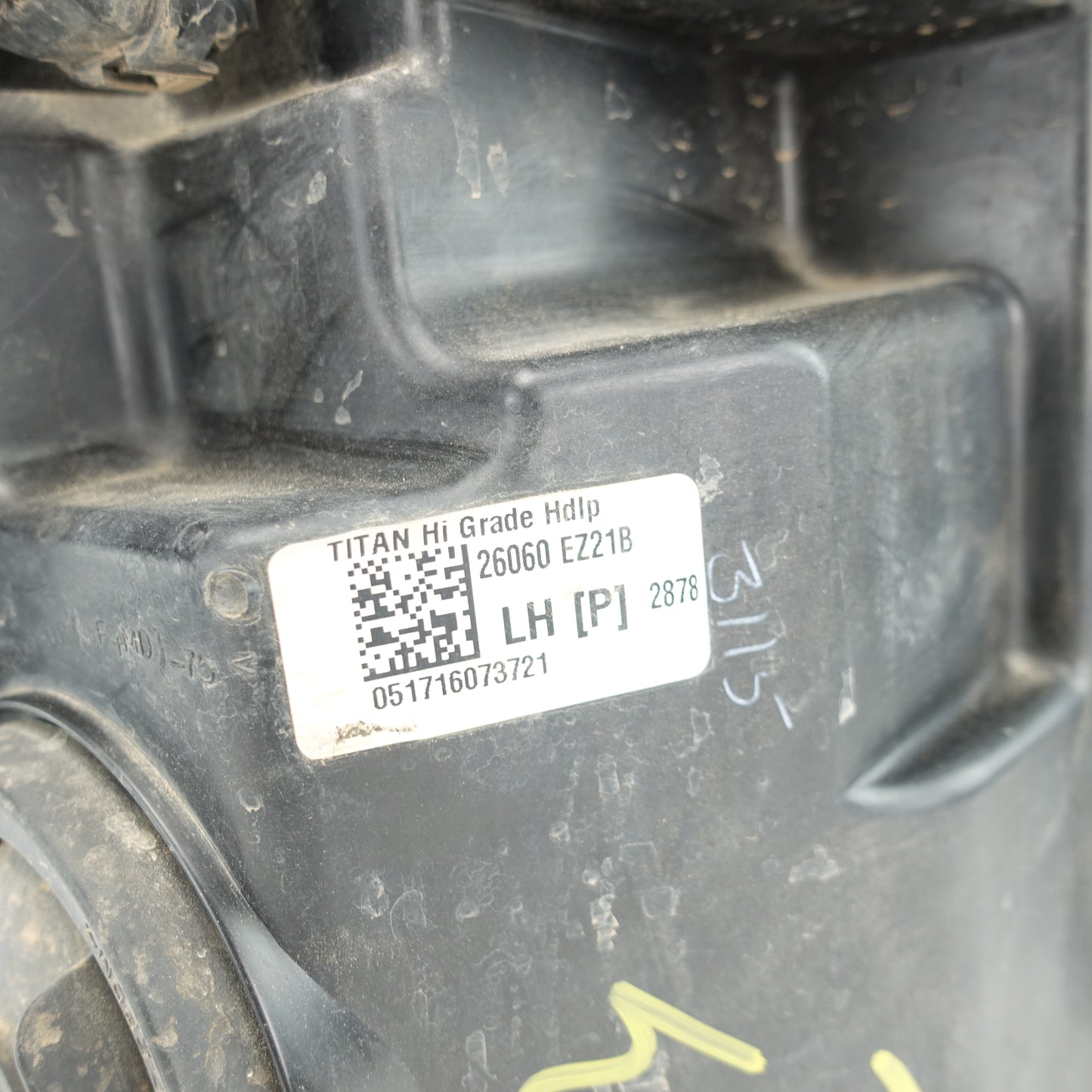 2016 2017 2018 2019 Titan XD Driver Left Headlight Head Light Lamp LED