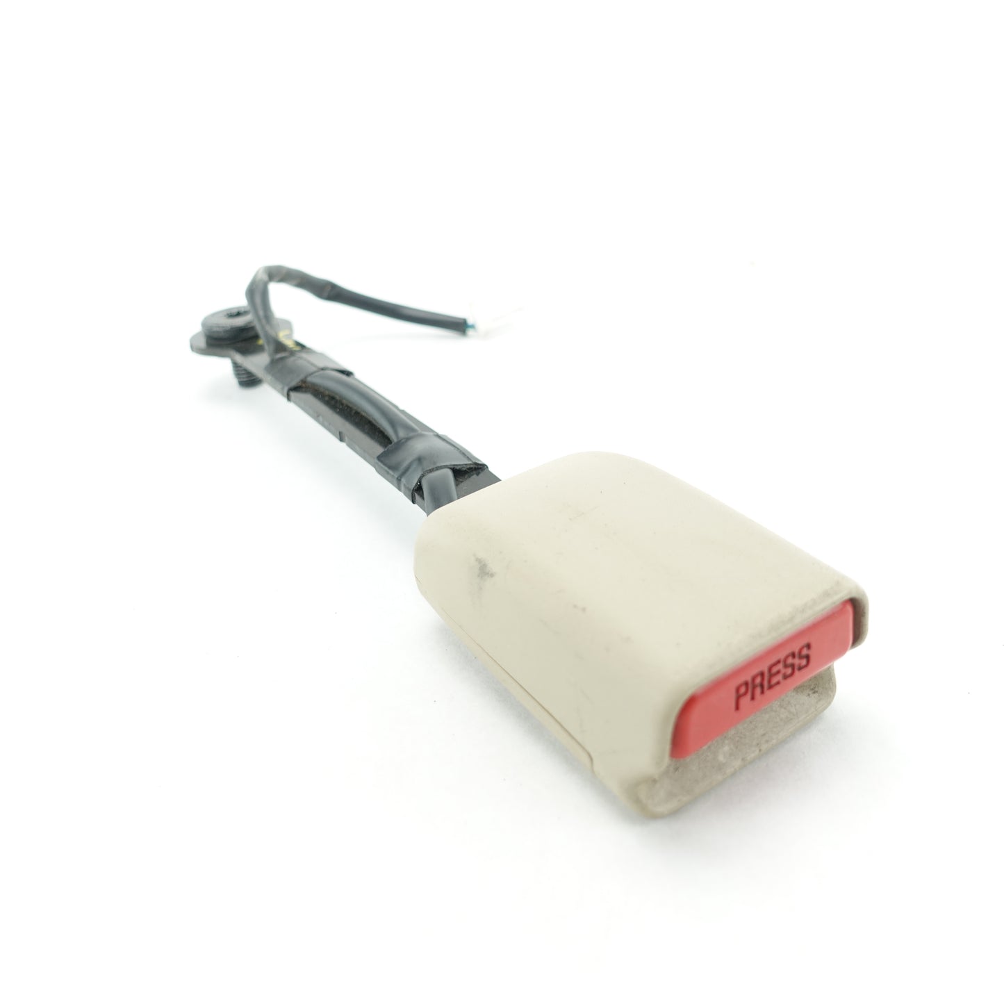 2016 2017 2018 2019 Nissan TITAN XD Seat Belt Buckle Front Left or Right