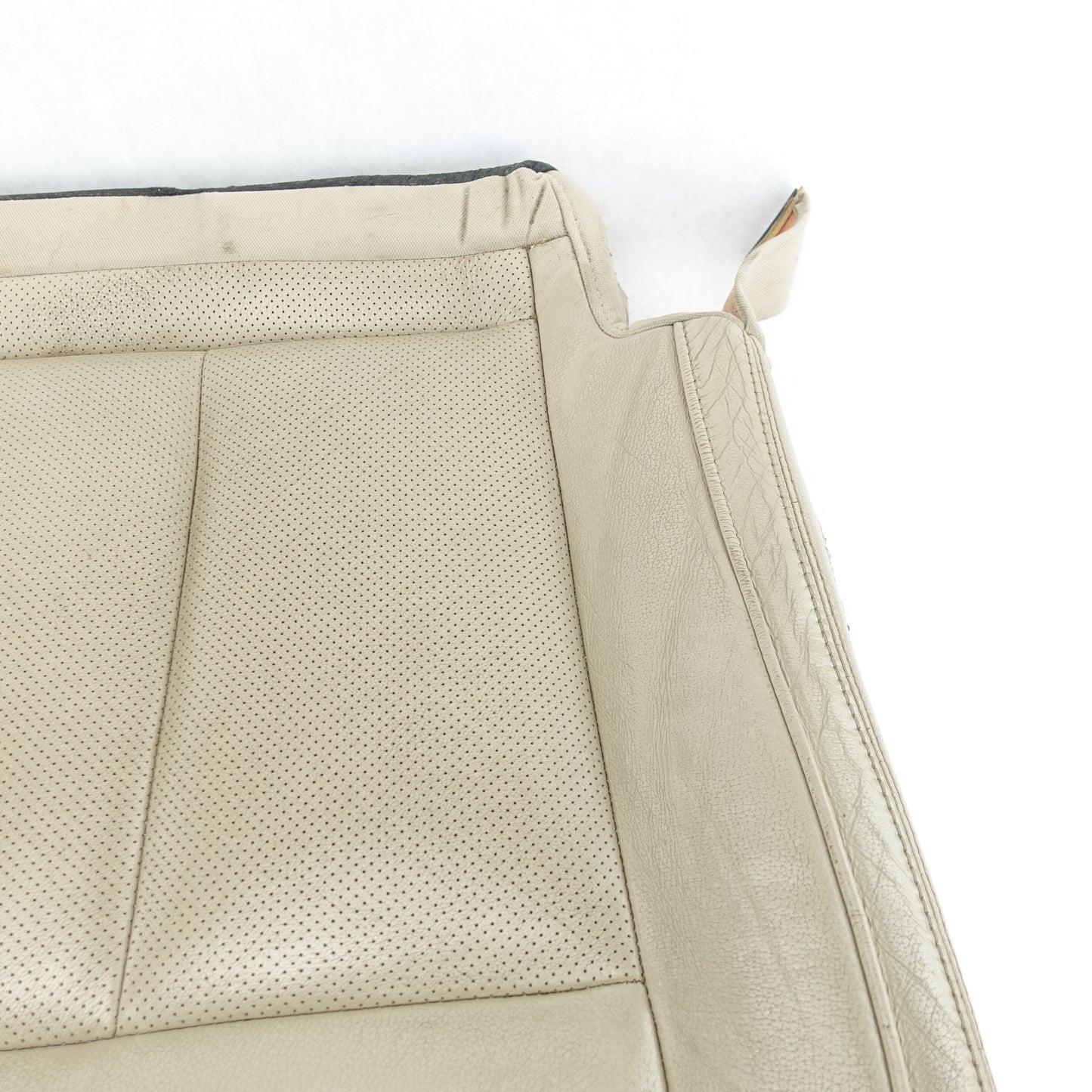 Damage 2016 2017 2018 2019 Nissan TITAN XD Driver Left Front Lower Seat Cushion